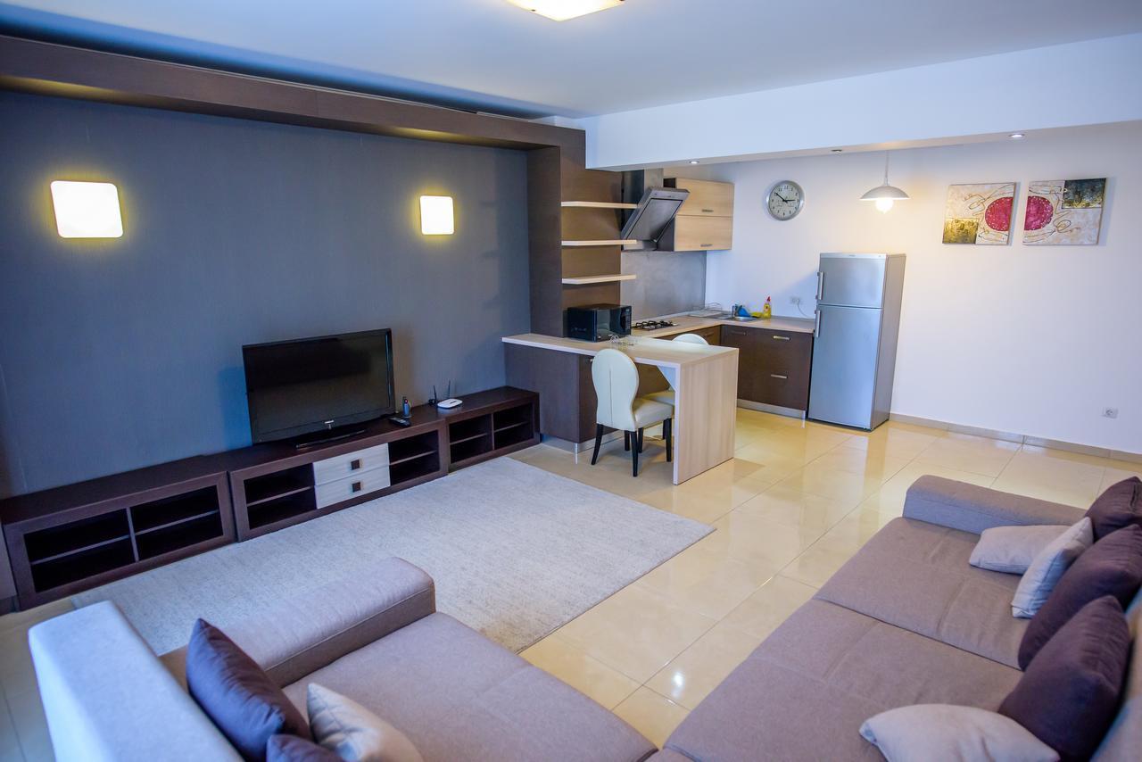 C&Y Zev Apartments Mamaia Exterior foto