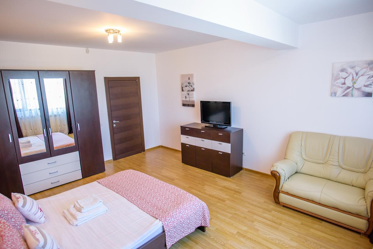 C&Y Zev Apartments Mamaia Exterior foto